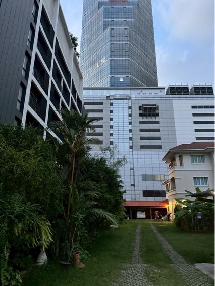 ใช่ ขายที่ดิน ย่านอารีย์ พหลโยธิน4 สร้างบ้านหรือธุรกิจในบรรยากาศส่วนตัว