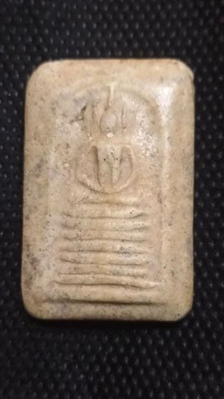 พระสมเด็จวัดเกศไชโยพิมพ์เจ็ดชั้น