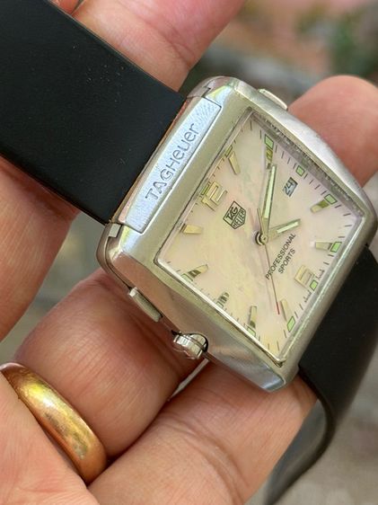 TAG HEUER Professional Sports Golf Watch Tiger Woods WAE1110 Titanium Mother of Pearl  รูปที่ 10