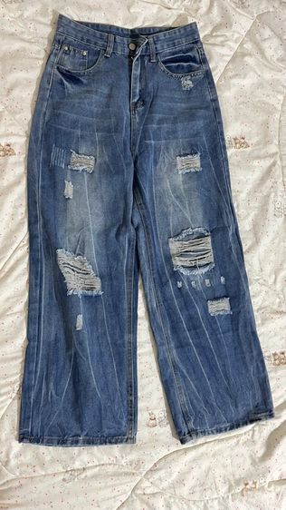 กางเกงยีนส์ขายาว ๆ