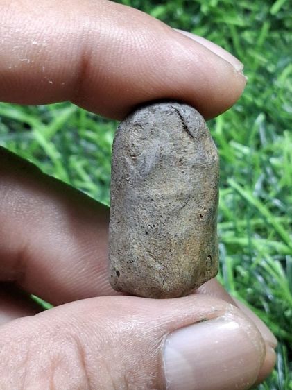 (เนื้อเขียว)พระคงลำพูน สภาพสวย กดพิมพ์หน้าตาและปากติด รูปที่ 2