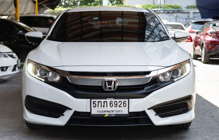รถ Honda Civic 1.8 E i-VTEC สี ขาว