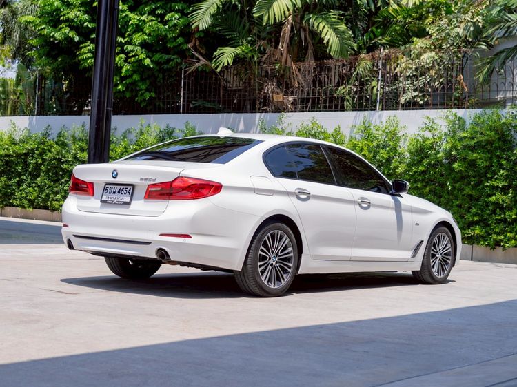 BMW Series 5 2017 520d Sedan ดีเซล ไม่ติดแก๊ส เกียร์อัตโนมัติ ขาว รูปที่ 4