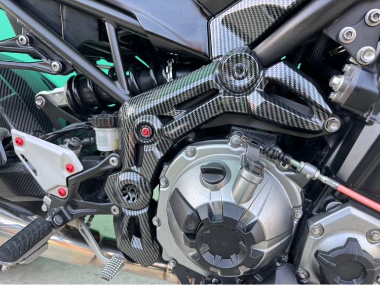 Kawasaki Z900 ABS สี ดำแดง ปี2017 รูปที่ 9
