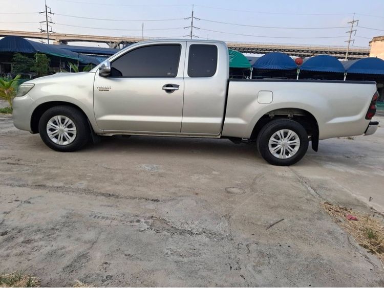 Toyota Hilux Vigo Champ 2012 Smart Cab 2.7 J Pickup เบนซิน ไม่ติดแก๊ส เกียร์ธรรมดา เทา รูปที่ 3