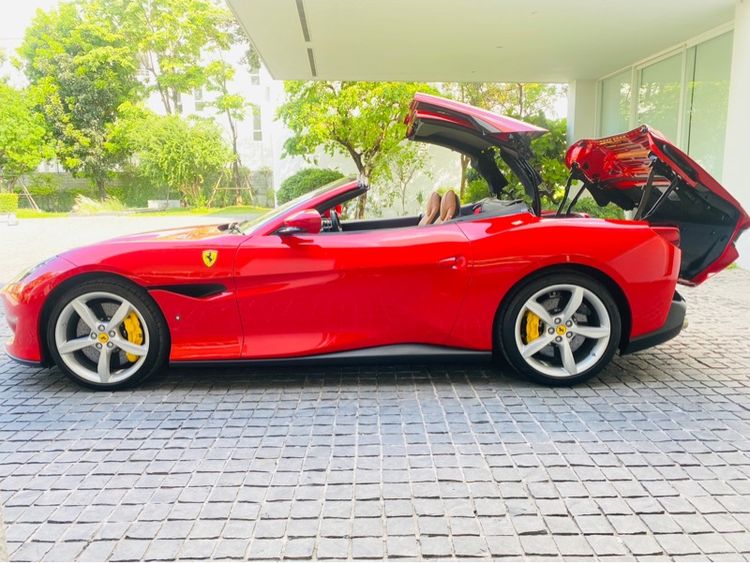 รถ Ferrari Portofino 3.9 สี แดง