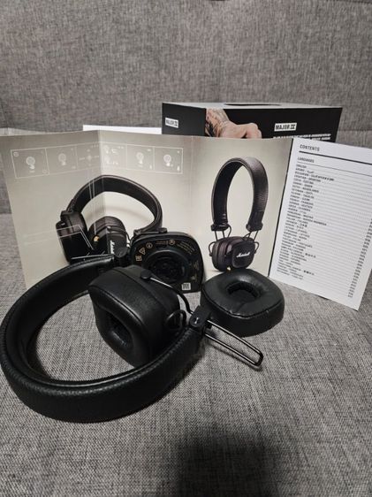 หูฟัง Marshall major i v บลูทูธไร้สาย สภาพนางฟ้า 99เปอร์เซ็นต์ มีกล่องสวยๆ รูปที่ 6