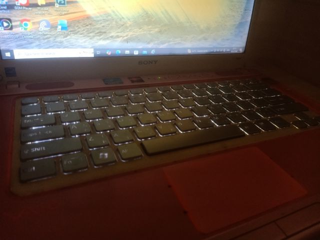 ขายโน้ตบุ๊คสเปคดี SONY VAIO  Core i5 แรม 8  เครื่องใช้งานได้ปกติ จอมีตำหนิตามรูป รูปที่ 5