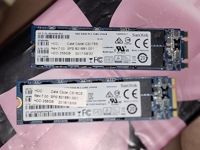 ที่เก็บข้อมูลและเมมโมรี่การ์ด ฮาร์ด ดิส m2