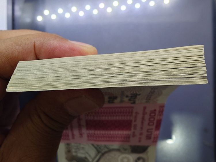 ธนบัตรยกแหนบ 100 ใบ เรียงเลข ธนบัตร 10 บาท แบบ 12 (ทรงม้า) ที่ระลึก 120 ปี ก.คลัง ไม่ผ่านใช้ รูปที่ 7