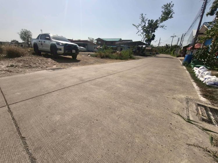 ขายด่วนที่ดิน 378.5 ตรว ติดถนนสาธารณะ ซอยร่วมใจ1 ตำบล คลองข่อย อ.ปากเกร็ด จ.นนทบุรี   รูปที่ 4