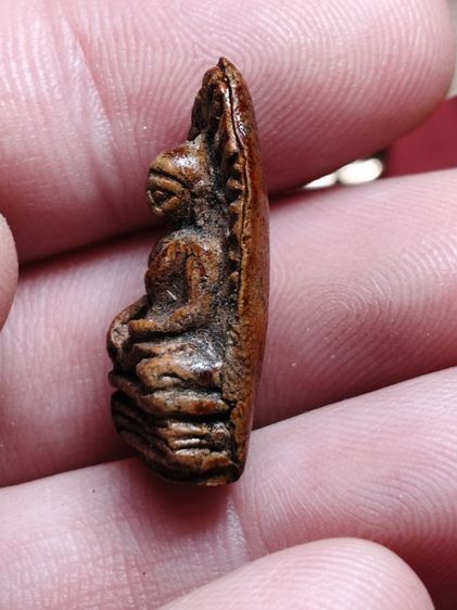 พระรอดเนื้อดิน รูปที่ 3