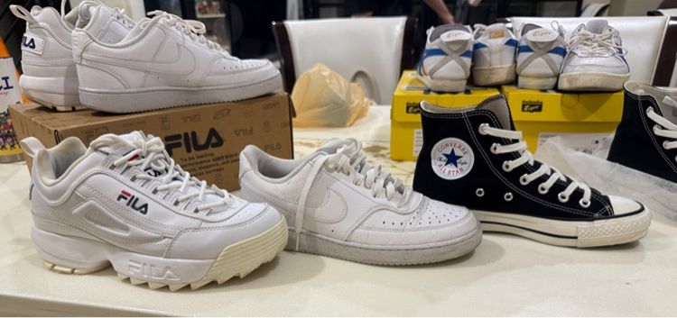 รองเท้าผ้าใบ รองเท้าconverse japan 8us , Nike 8us , fila 6.5us