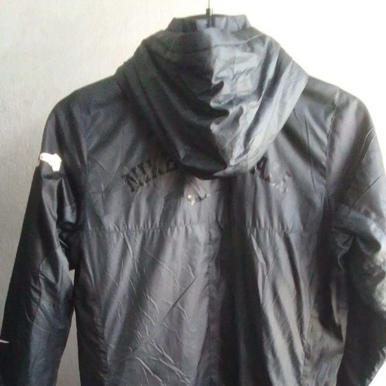 เสื้อคลุมกีฬา ผ้าร่ม nike ( แกะถอดหมวกคลุมหัวได้ ) ใส่ได้ทั้งชายหญิง รูปที่ 13