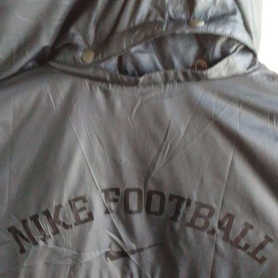 เสื้อคลุมกีฬา ผ้าร่ม nike ( แกะถอดหมวกคลุมหัวได้ ) ใส่ได้ทั้งชายหญิง รูปที่ 18