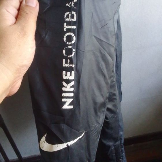 เสื้อคลุมกีฬา ผ้าร่ม nike ( แกะถอดหมวกคลุมหัวได้ ) ใส่ได้ทั้งชายหญิง รูปที่ 10