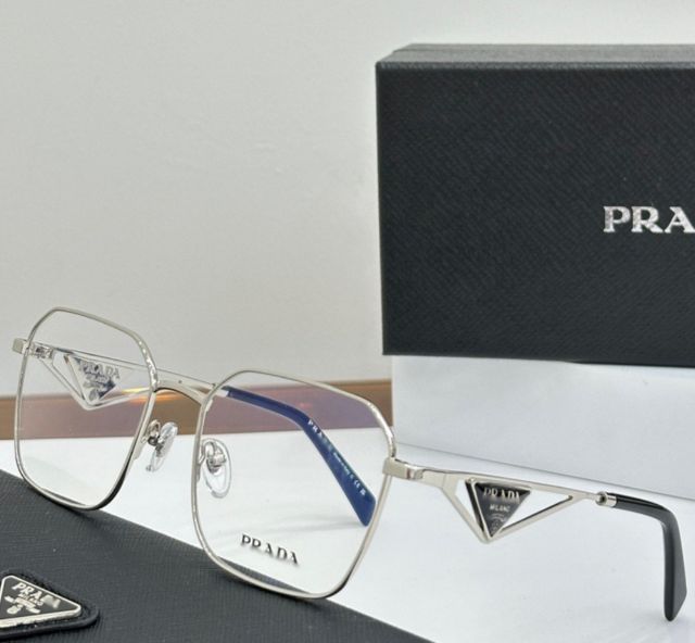 แว่นสายตา prada ขายราคาพิเศษ 