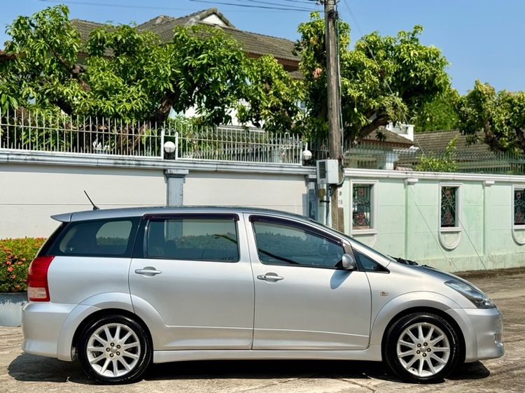 Toyota Wish 2010 2.0 Q Limited Utility-car เบนซิน ไม่ติดแก๊ส เกียร์อัตโนมัติ บรอนซ์เงิน รูปที่ 3