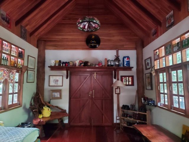 ใช่ ขายที่ดินพร้อมบ้านปลูกสร้างไม้สักทั้งหลังครับ รูปที่ 2