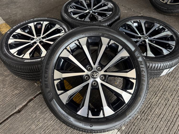 Toyota Veloz ขอบ 17 นิ้ว Top 🔥