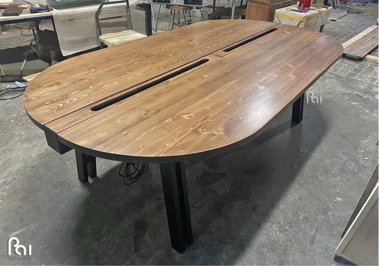 โต๊ะประชุม Meeting Table งานมีดีไซน์ ไม่จำเจ โดยช่างไม้ฝีมือคนไทย  รูปที่ 3