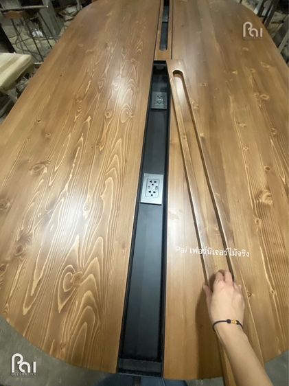 โต๊ะประชุม Meeting Table งานมีดีไซน์ ไม่จำเจ โดยช่างไม้ฝีมือคนไทย  รูปที่ 4