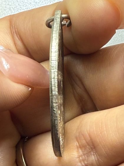 เหรียญรุ่นแรกหลวงปู่ฝั้น อาจาโร รูปที่ 9