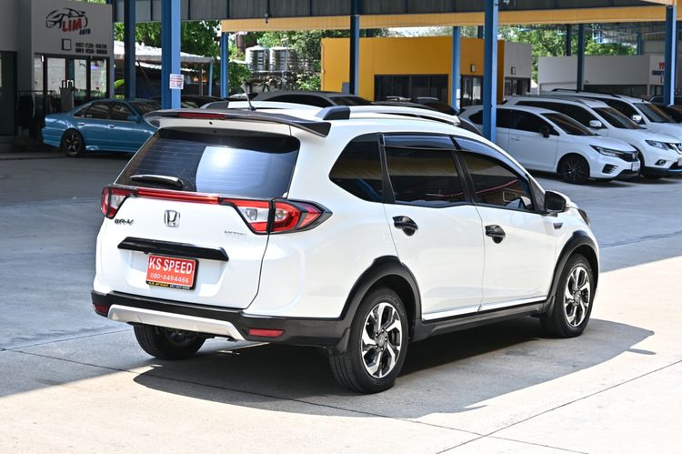 Honda BR-V 2016 1.5 SV Utility-car เบนซิน ไม่ติดแก๊ส เกียร์อัตโนมัติ ขาว รูปที่ 2