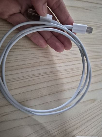 สายชาจได้ทั้งไอโฟนไอแพดและซัมซุง มือ 1 ลดจาก 790 รูปที่ 7