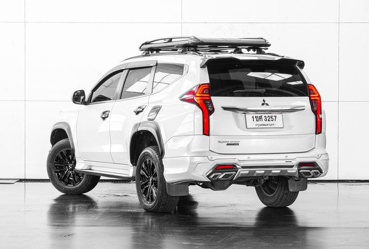 Mitsubishi Pajero Sport 2020 2.4  GT Premium Elite Edition  2WD Utility-car ดีเซล ไม่ติดแก๊ส เกียร์อัตโนมัติ ขาว รูปที่ 4