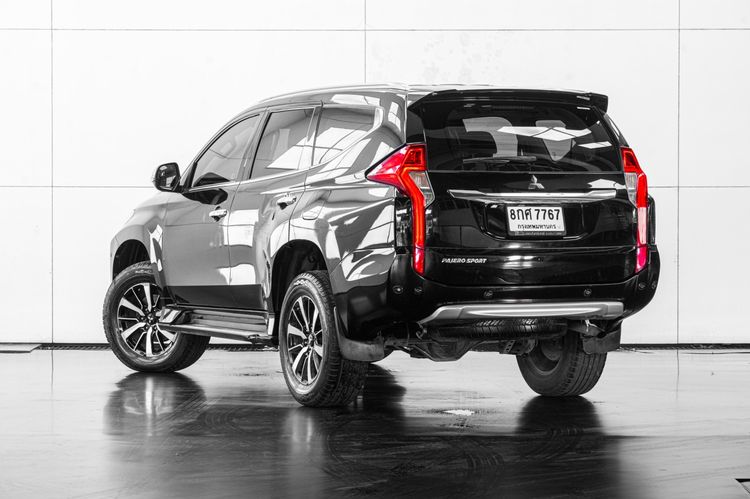 Mitsubishi Pajero Sport 2019 2.4 GT Premium 2WD Utility-car ดีเซล ไม่ติดแก๊ส เกียร์อัตโนมัติ ดำ รูปที่ 4