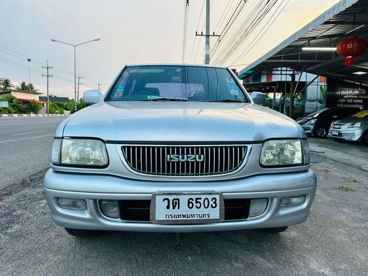 Isuzu Dragon Power 2002 3.0 SLX Sedan เบนซิน ไม่ติดแก๊ส เกียร์ธรรมดา บรอนซ์เงิน รูปที่ 3