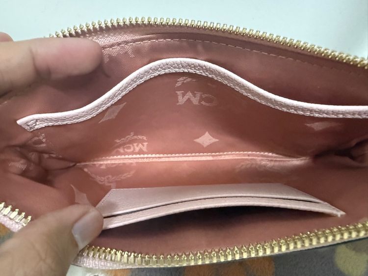 mcm bag small zip crossbodyแท้💯 รูปที่ 4
