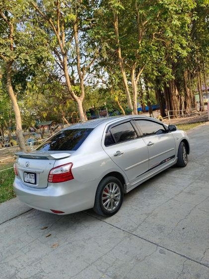Toyota Vios 2010 1.5 E Sedan เบนซิน ไม่ติดแก๊ส เกียร์ธรรมดา เทา รูปที่ 4