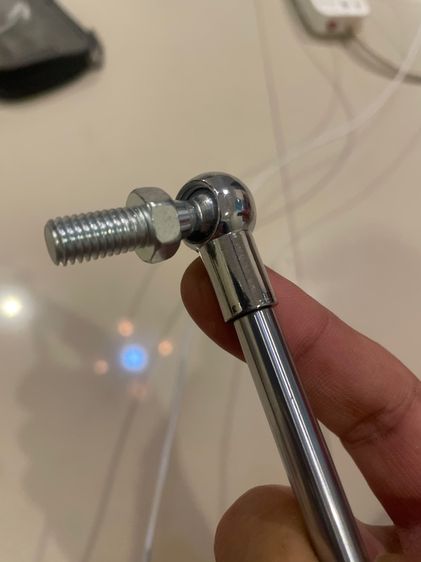 Shock Absorber Front Hood.  รูปที่ 6