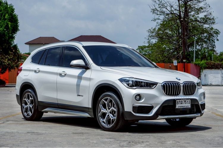 BMW X1 2019 2.0 sDrive18d xLine Utility-car ดีเซล ไม่ติดแก๊ส เกียร์อัตโนมัติ ขาว รูปที่ 2