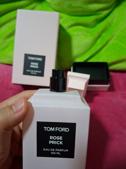 น้ำหอมกลิ่นกุหลาบ หรู หวานอมเปรี้ยว ขนาด 100 ml มือสอง สภาพดี รูปที่ 3