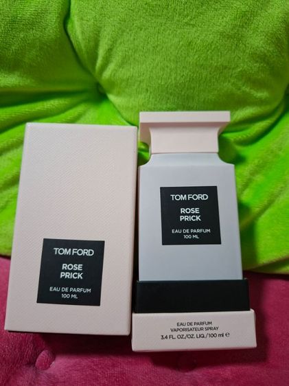 น้ำหอมกลิ่นกุหลาบ หรู หวานอมเปรี้ยว ขนาด 100 ml มือสอง สภาพดี