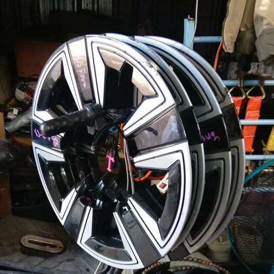 ฝาครอบดุมล้อของรถยนต์ไฟฟ้า BMW iX3 G08