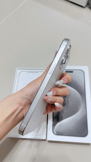 IPhone 15 Pro Max รูปที่ 2