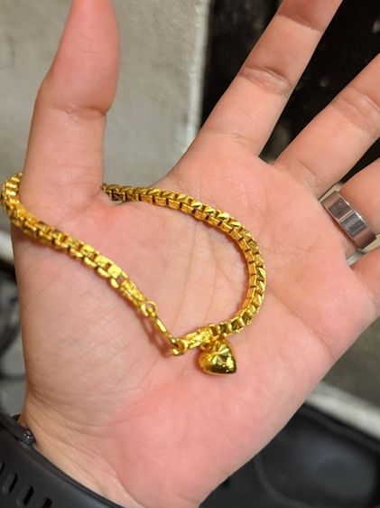 สร้อยข้อมือสีทอง รูปที่ 6