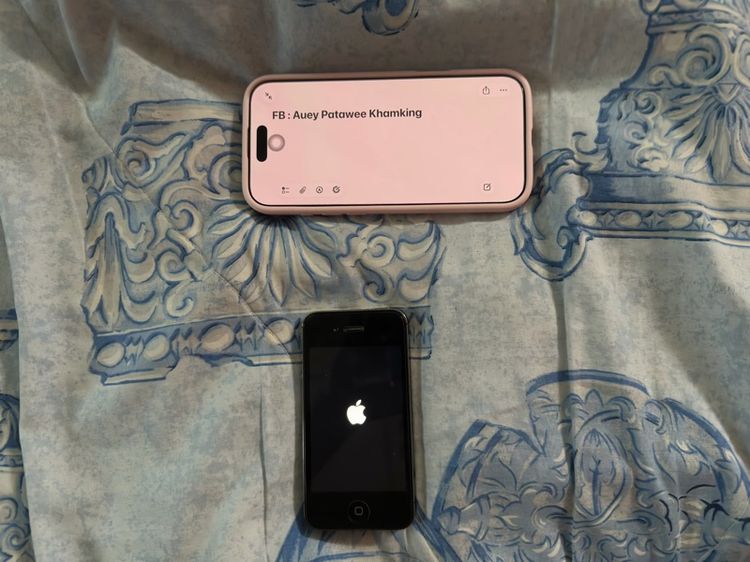 iPhone 4s 8GB สีดำ