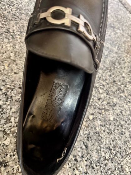 Salvatore Ferragamo Gancini Horsebit Loafers เบอร์44.5 รูปที่ 5