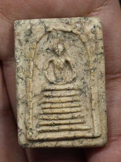 รหัส 265- พระสมเด็จเกศไชโย 7 ชั้น วัดระฆังโฆสิตาราม สภาพสวยสมบูรณ์ มวลสารชัดเจน รับประกันตรงปกตามรูปภาพค่ะ จากหีบโบราณ” โทร 0933253888 รูปที่ 5