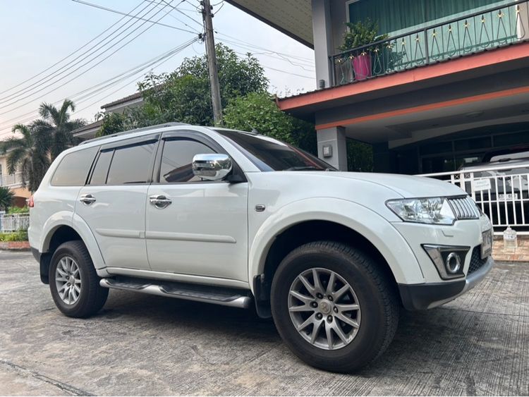 Mitsubishi Pajero 2016 2.5 VG Turbo Utility-car ดีเซล ไม่ติดแก๊ส เกียร์อัตโนมัติ ขาว รูปที่ 3