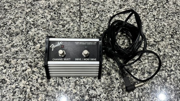 Amp Guitar Fender - Hot Rod De Ville 212 - รูปที่ 6