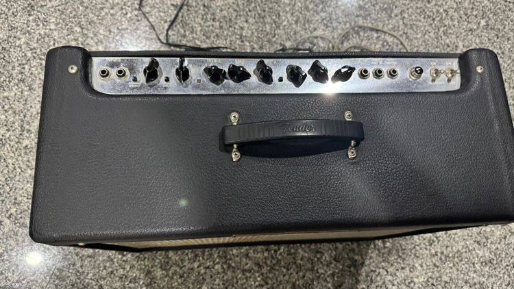 Amp Guitar Fender - Hot Rod De Ville 212 - รูปที่ 2