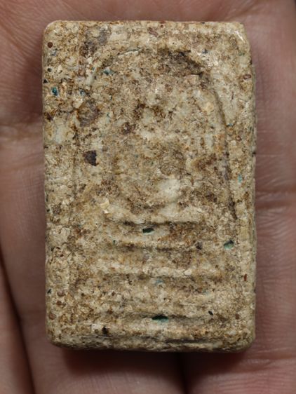 รหัส 268 - พระสมเด็จพิมพ์เส้นด้าย วัดระฆังโฆสิตาราม สภาพสวยสมบูรณ์ มวลสารชัดเจน รับประกันตรงปกตามรูปภาพค่ะ จากหีบโบราณ” โทร 0933253888 รูปที่ 5