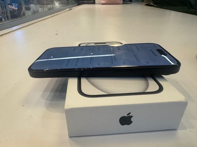 ขาย iPhone 15 128GB เครื่องศูนย์ไทย  แบตเตอรี่ 91 มีกล่อง เครื่องสวย ไม่มีตำหนิ หมดประกัน 18-08-69  นัดรับ กทม MRT BTS ราคา 17,900 บาท  รูปที่ 4