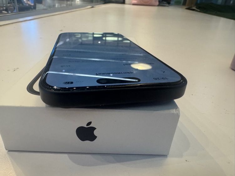 ขาย iPhone 15 128GB เครื่องศูนย์ไทย  แบตเตอรี่ 91 มีกล่อง เครื่องสวย ไม่มีตำหนิ หมดประกัน 18-08-69  นัดรับ กทม MRT BTS ราคา 17,900 บาท  รูปที่ 3